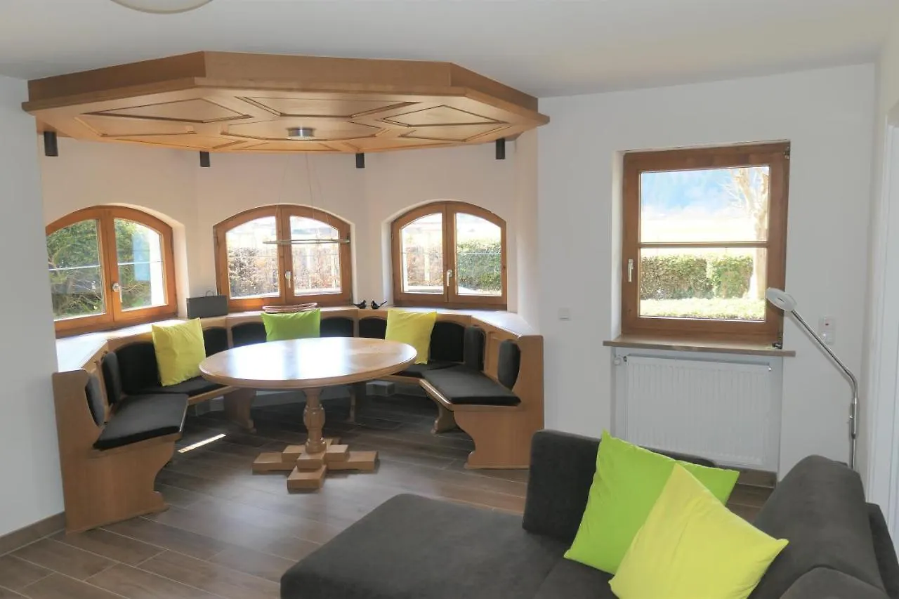Ferienwohnungen Alpentraum - Wiesenglueck Oberstdorf